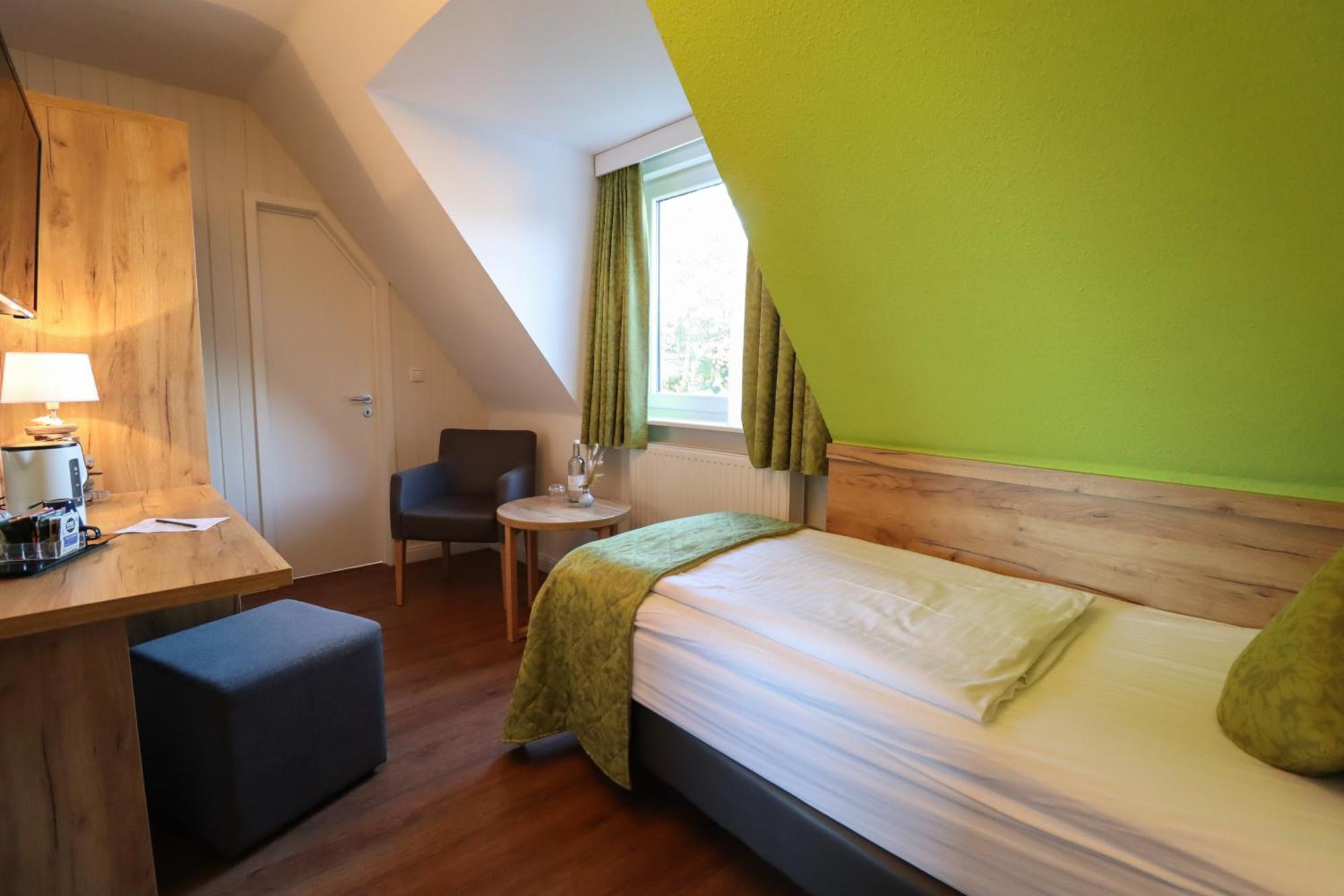 Hotel Das Kleine Glueck - Adults Only Санкт-Петер-Ординг Экстерьер фото