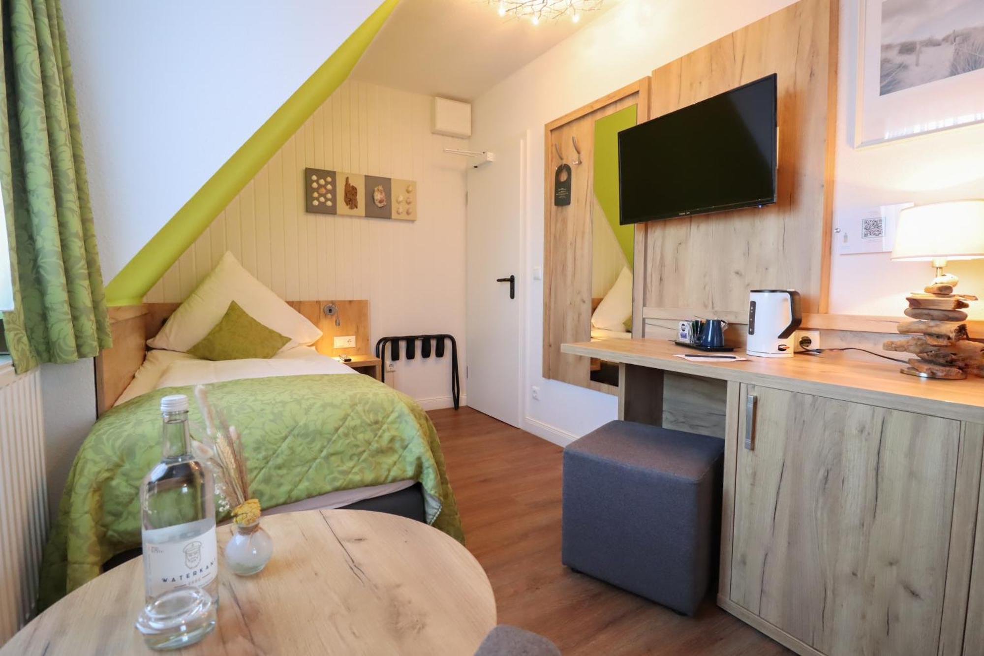 Hotel Das Kleine Glueck - Adults Only Санкт-Петер-Ординг Экстерьер фото