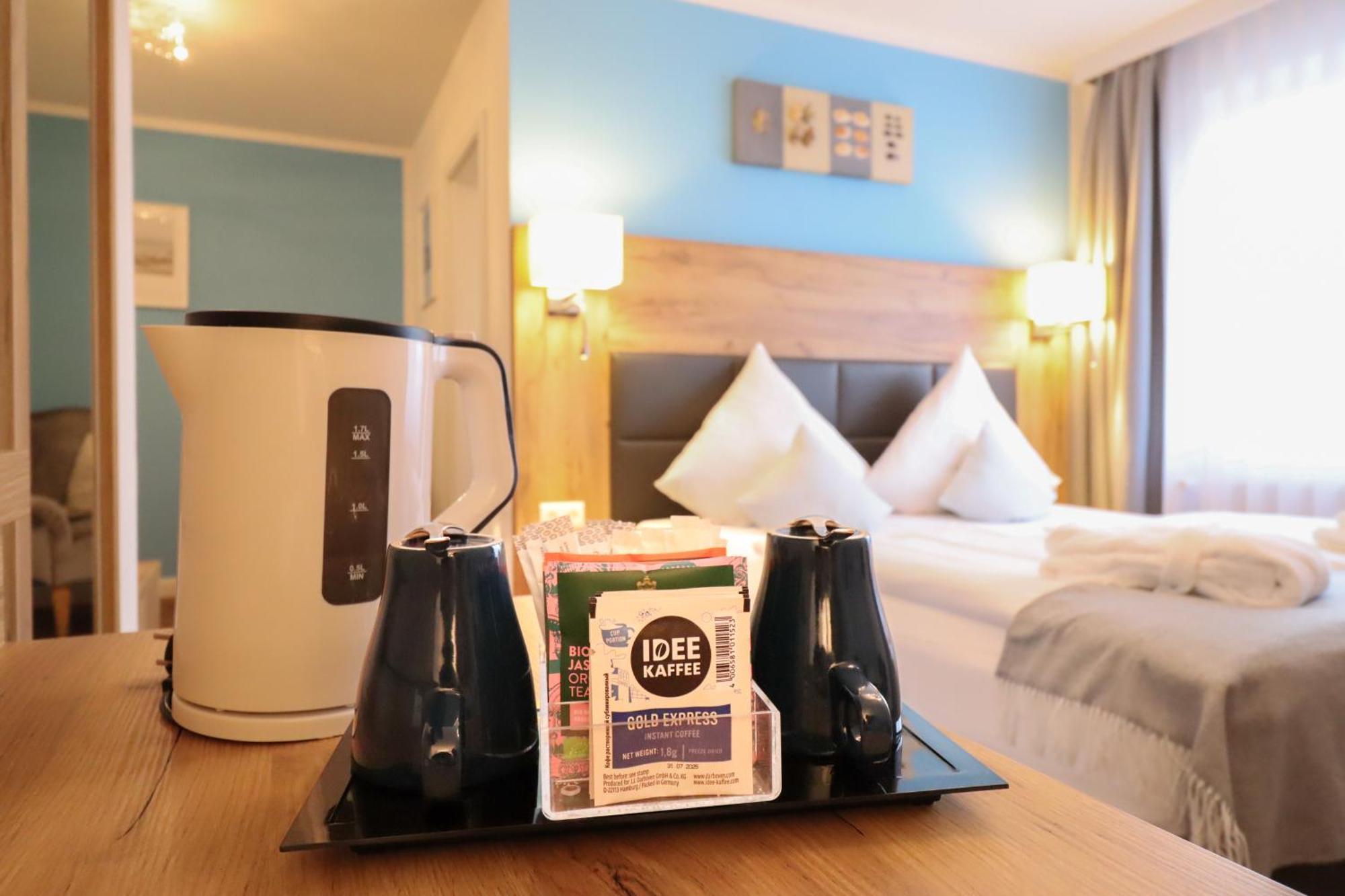 Hotel Das Kleine Glueck - Adults Only Санкт-Петер-Ординг Экстерьер фото