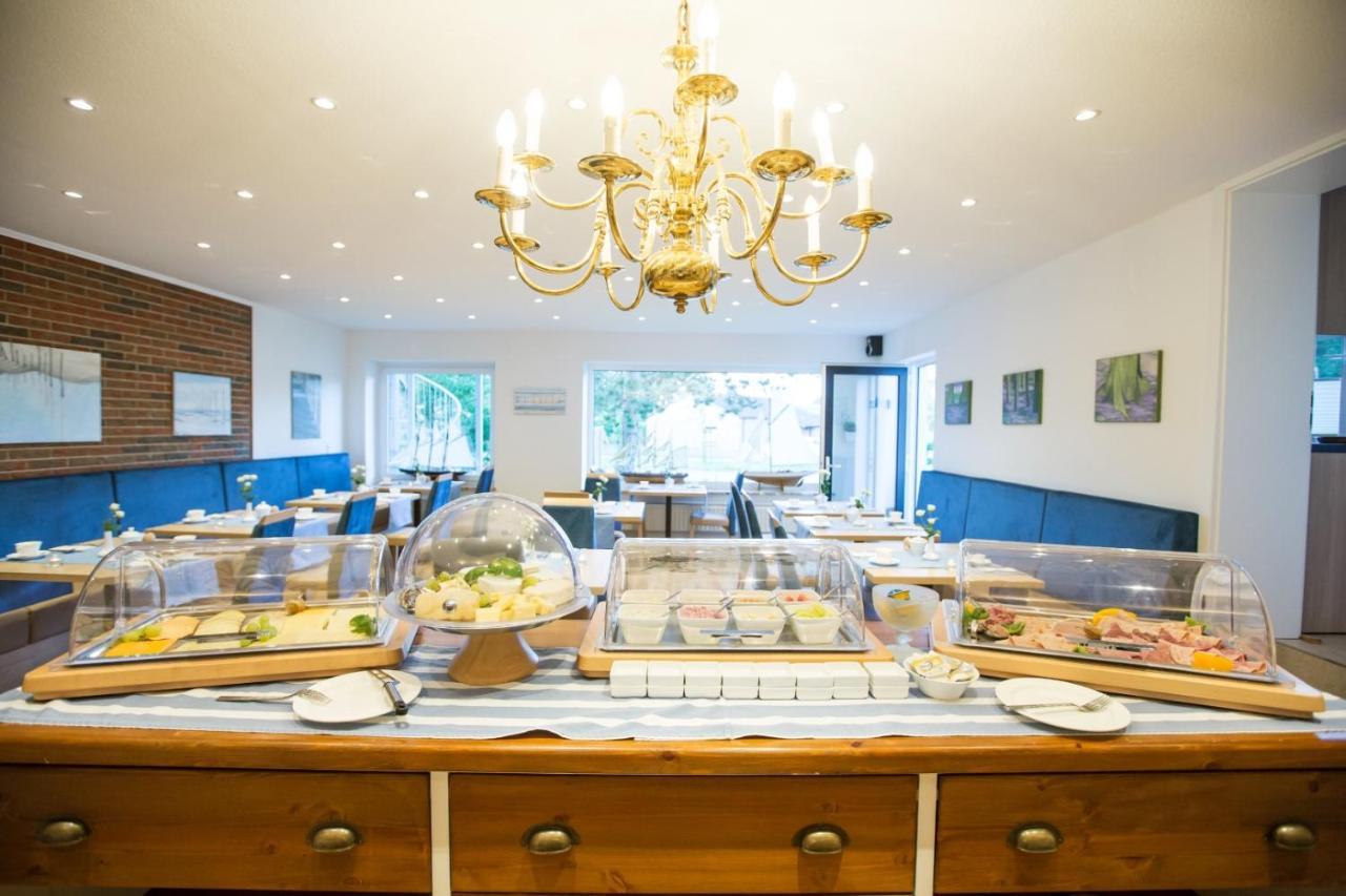 Hotel Das Kleine Glueck - Adults Only Санкт-Петер-Ординг Экстерьер фото